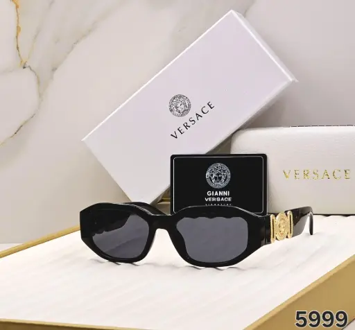 VERSACE